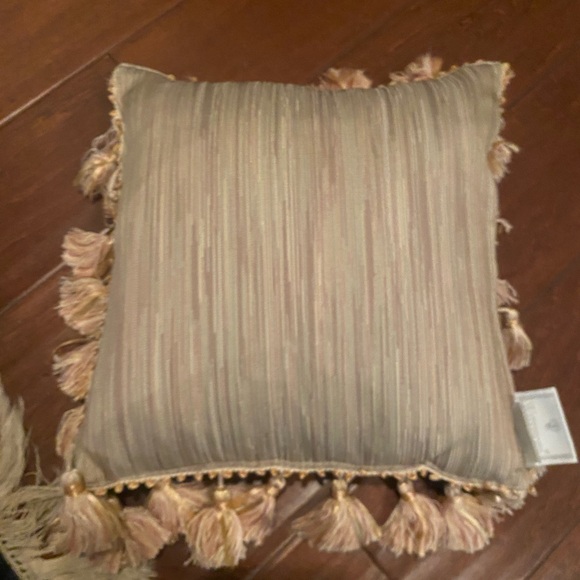 Light pink Waterford Throw Pillow with Tassels. 11 x 11” - Picture 2 of 4